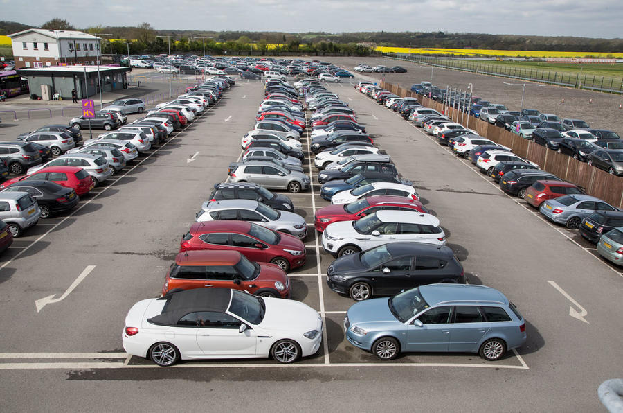 قوانین جدید پارک خودروها را برای رانندگان بریتانیا عادلانه تر می کند